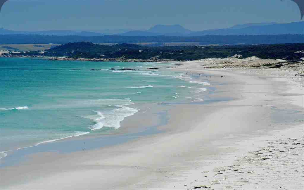 Bay of Fires, North East Tasmania, Australia. See Gallery for Pic.